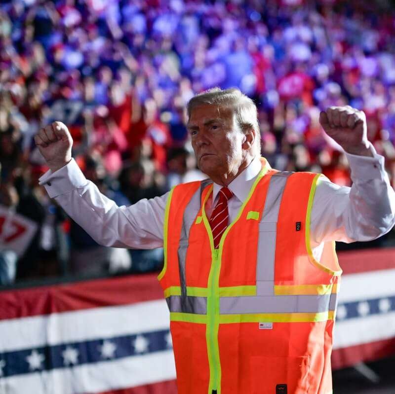 川普10月31日赴威斯康辛州綠灣造勢。(圖取自facebook.com/DonaldTrump)
